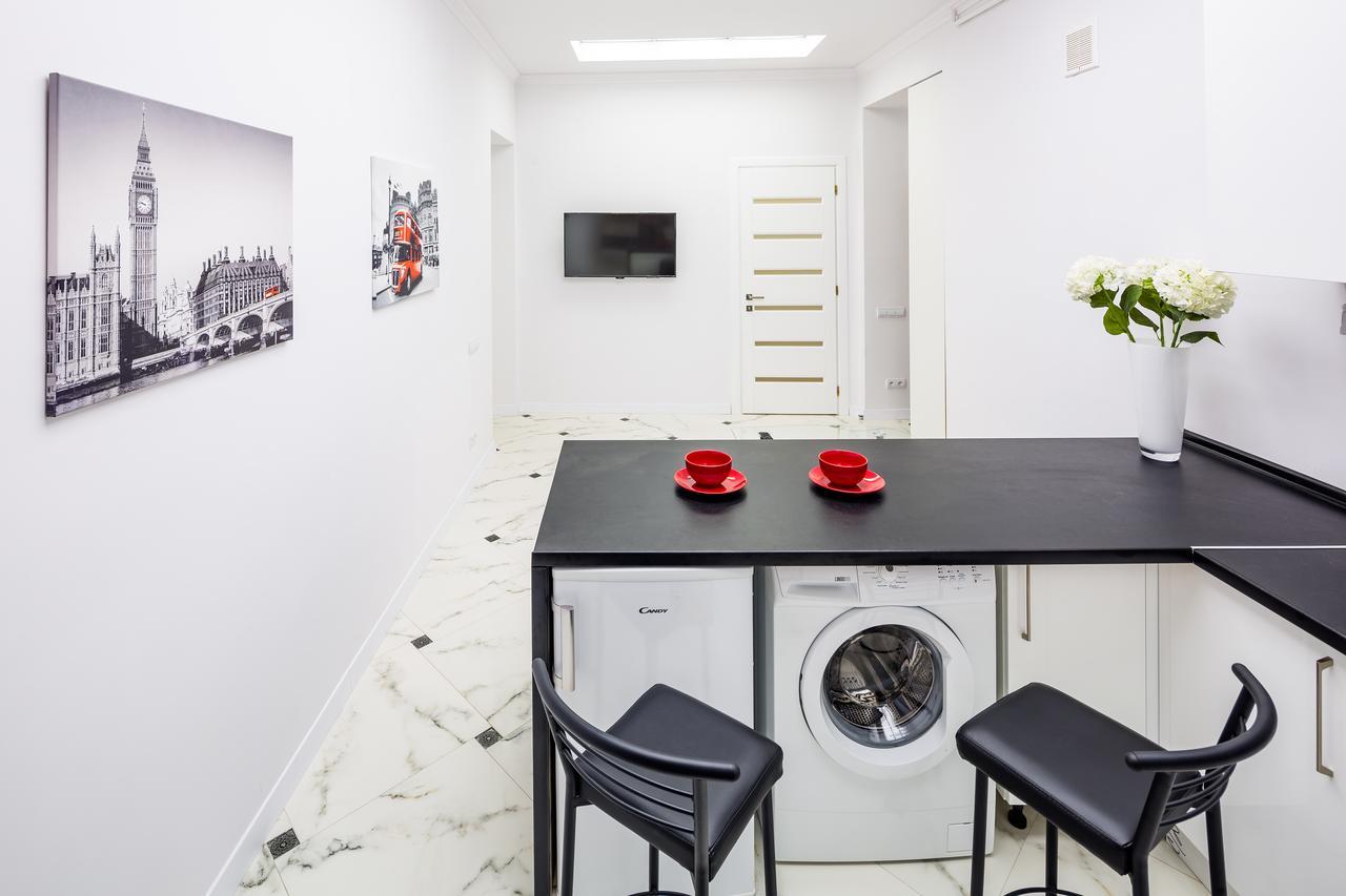 Designer Apartment Зі Світлом! Lemberg Exterior foto