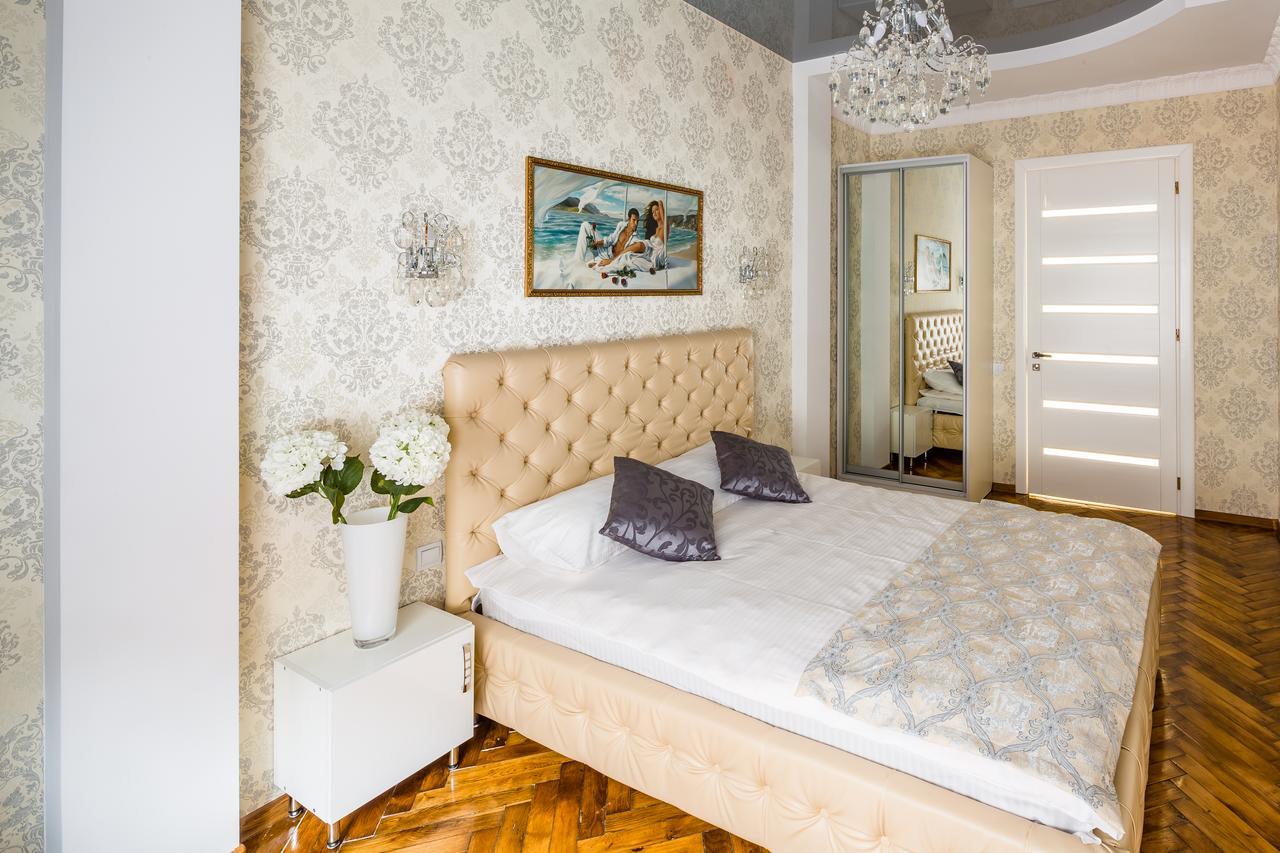 Designer Apartment Зі Світлом! Lemberg Exterior foto